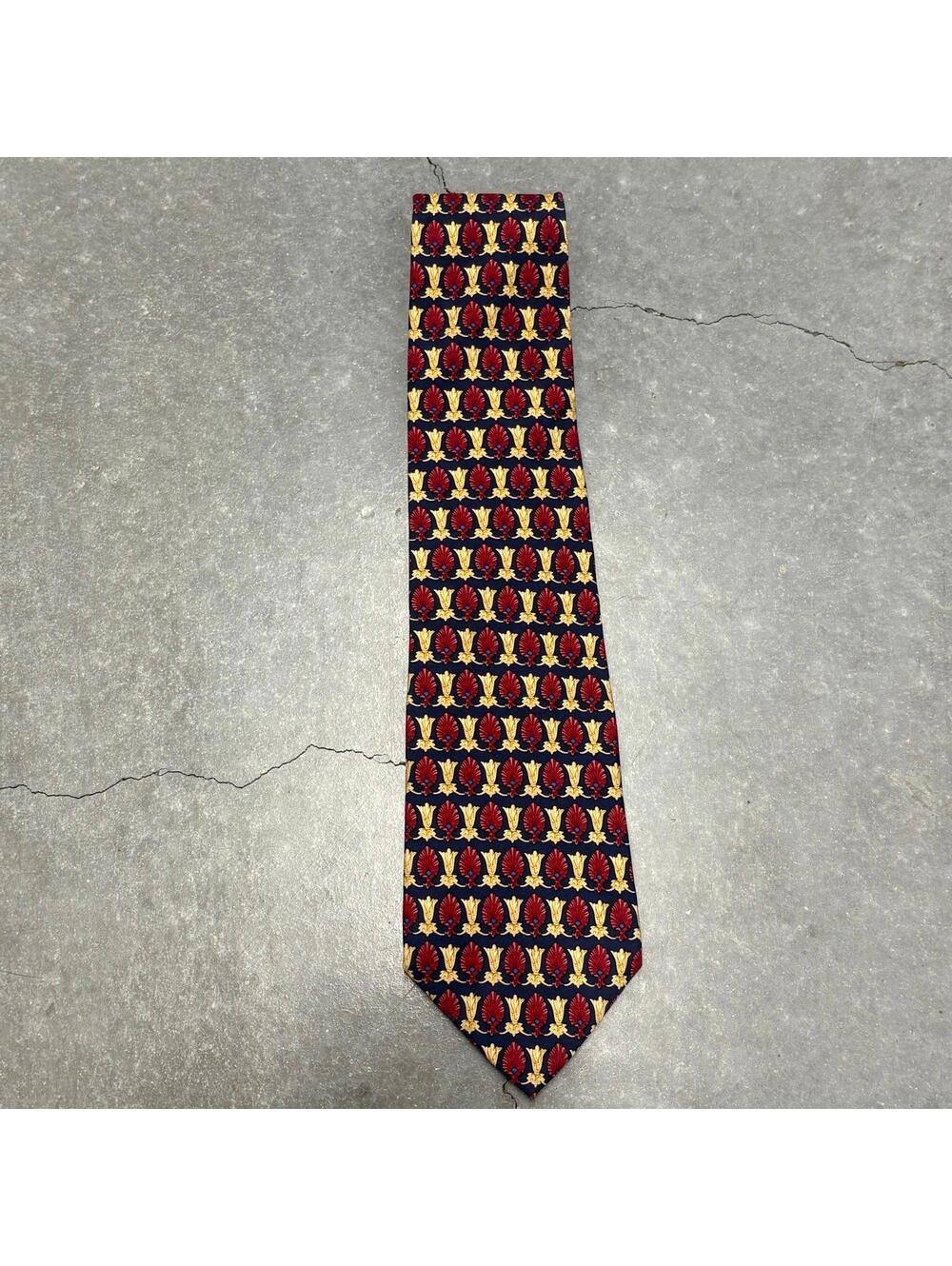 The Metropolitan Museum of Arts Tie